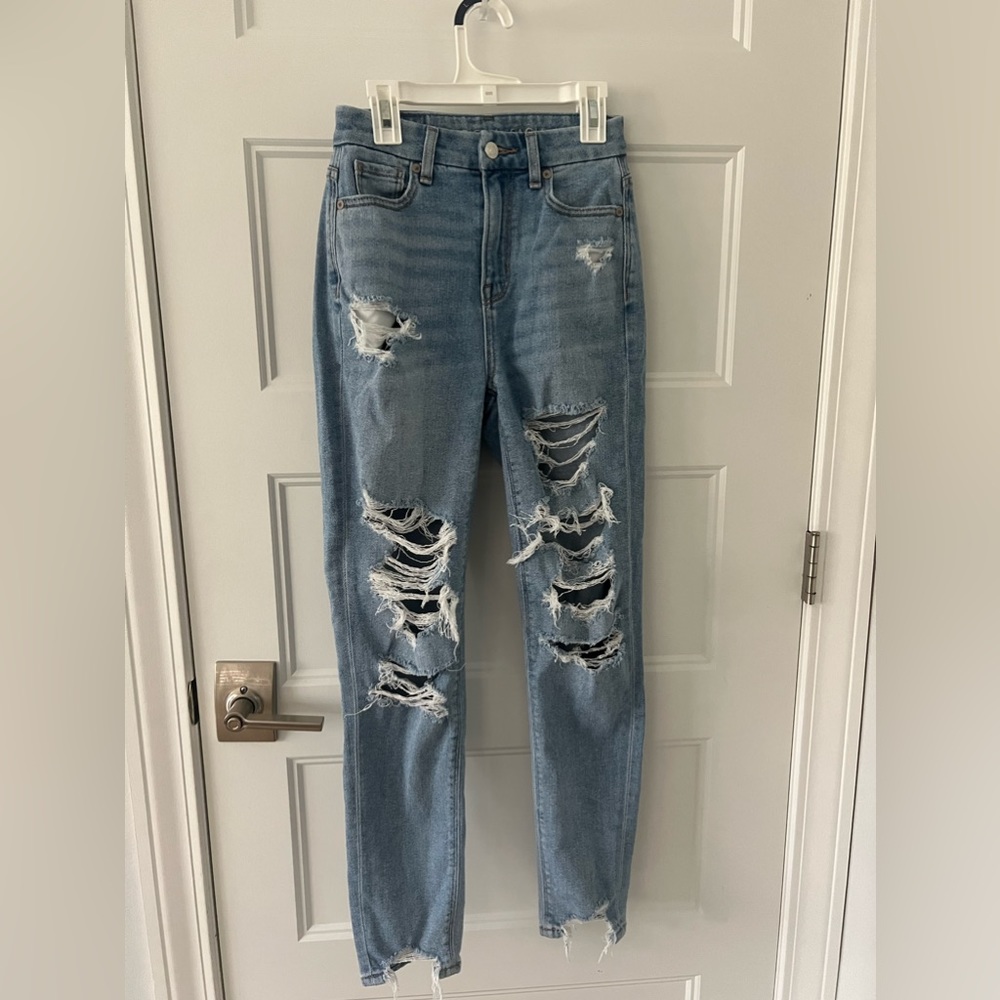 American eagle mom jeans, size 000.